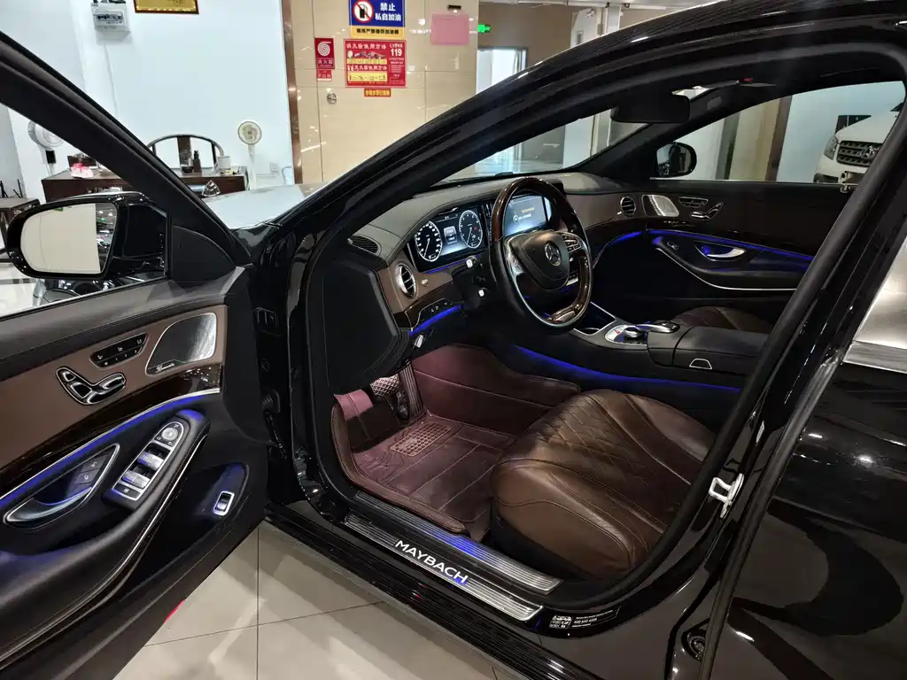 Mercedes-Benz S-Class — миниатюра 7