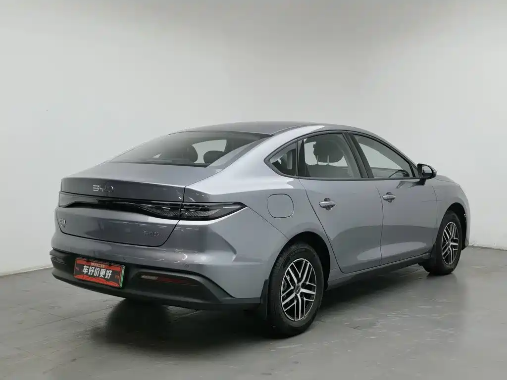 BYD Seal 05 DM-i — миниатюра 2