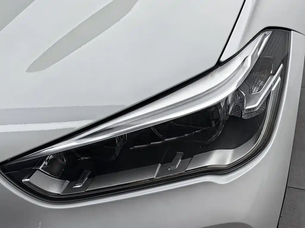 BMW X1 — миниатюра 7