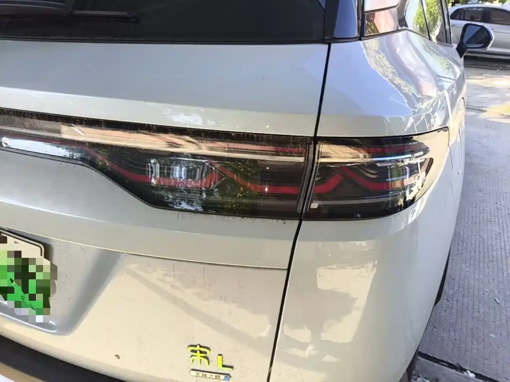 BYD L DM-i — миниатюра 8