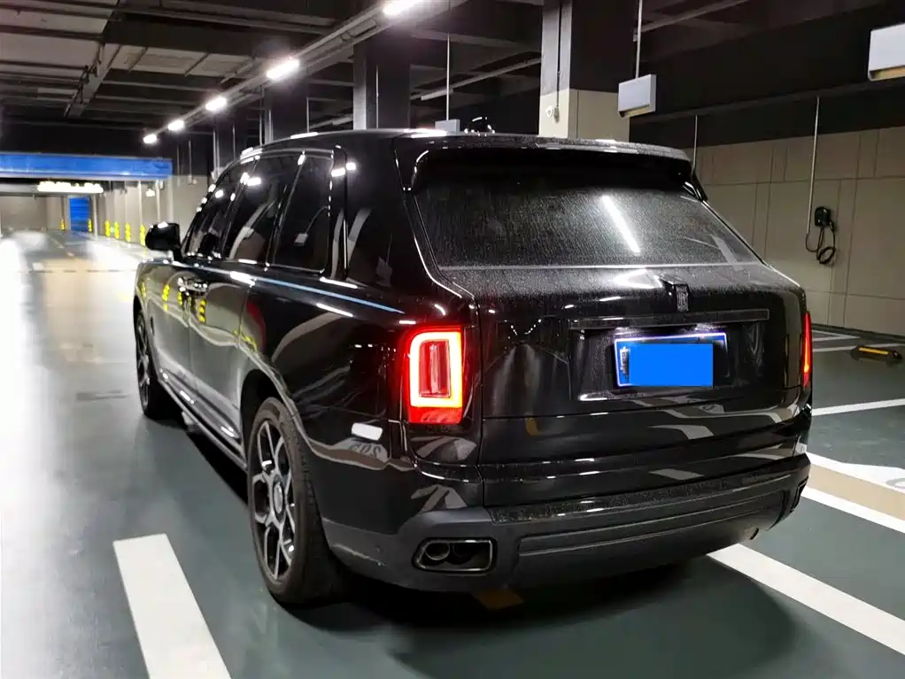 Rolls-Royce Cullinan 2024 Black Badge