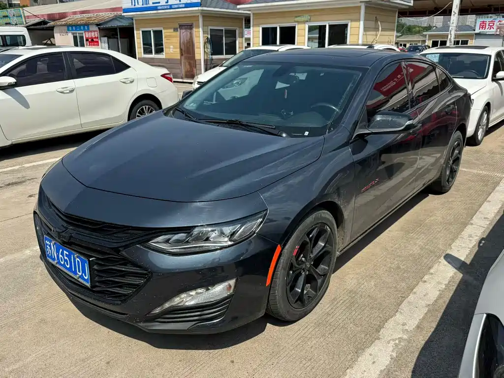 Купить Chevrolet Malibu XL
