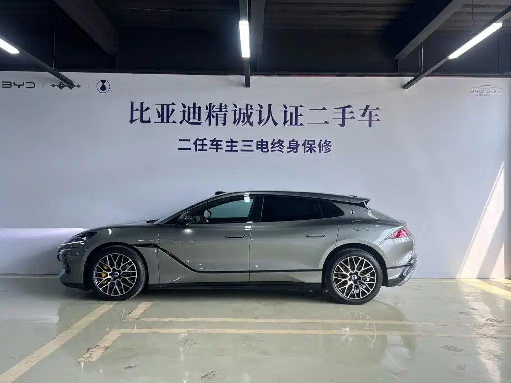 Denza Denza Z9GT — миниатюра 3
