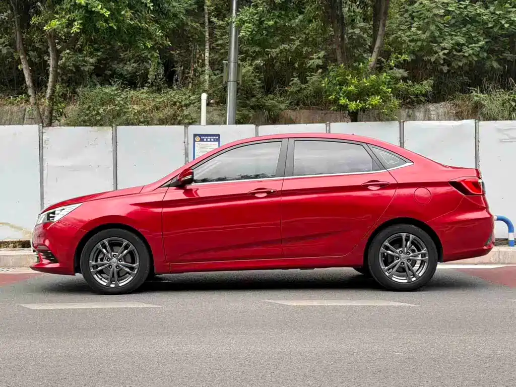Changan Eado DT — миниатюра 3