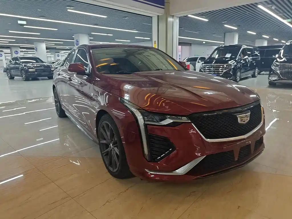 Cadillac CT4 — миниатюра 3