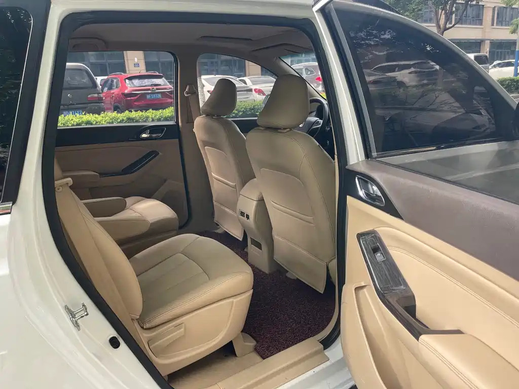 Baojun 730 — миниатюра 6