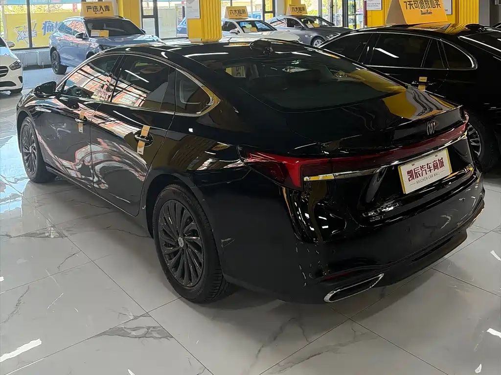 Buick LaCrosse — миниатюра 4