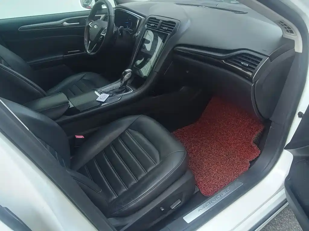 Ford Mondeo — миниатюра 10