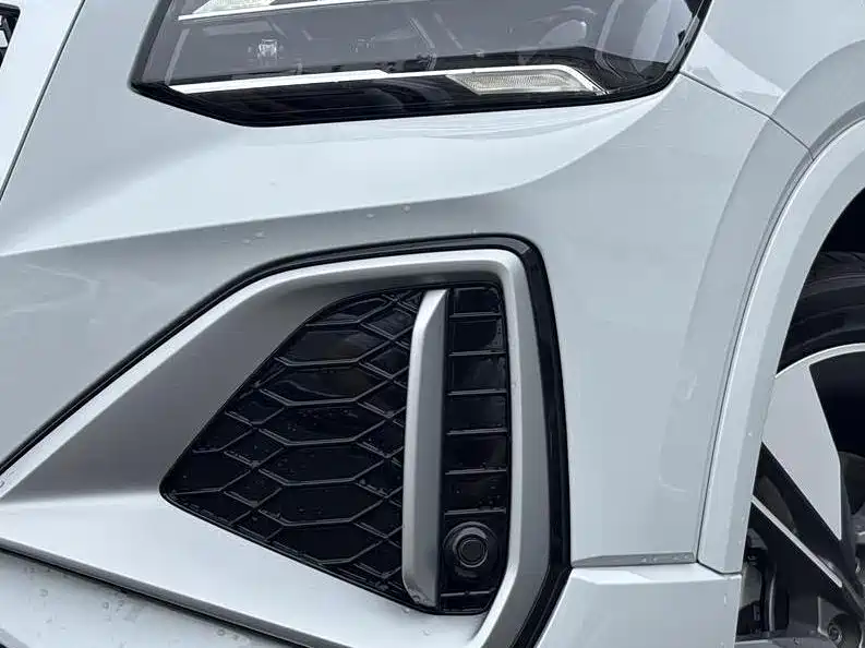 Audi Q2L — миниатюра 13