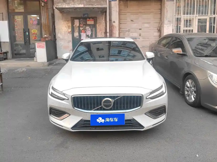 Volvo S60 — миниатюра 2