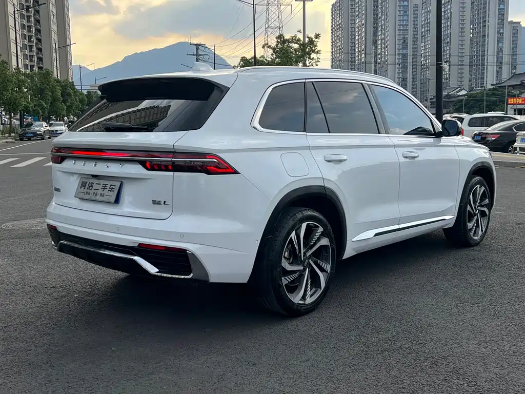 Geely Xingyue L — миниатюра 7