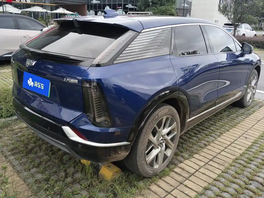 Cadillac IQ