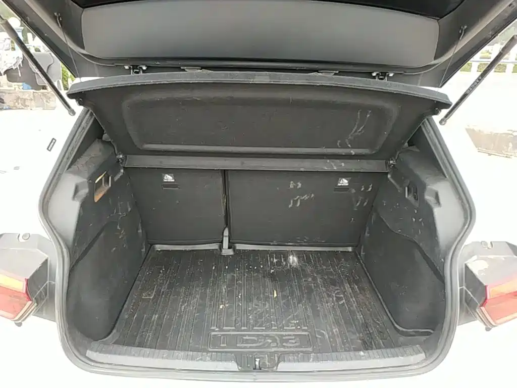 Volkswagen ID.3 — миниатюра 19