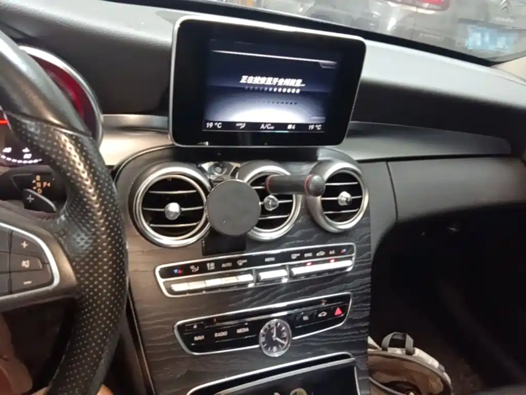 Mercedes-Benz C-Class (Import) — миниатюра 13