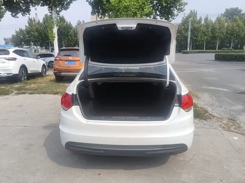 Citroen C4L — миниатюра 19