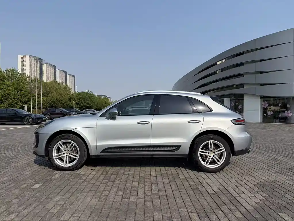 Porsche Macan 2024 Macan 2.0T