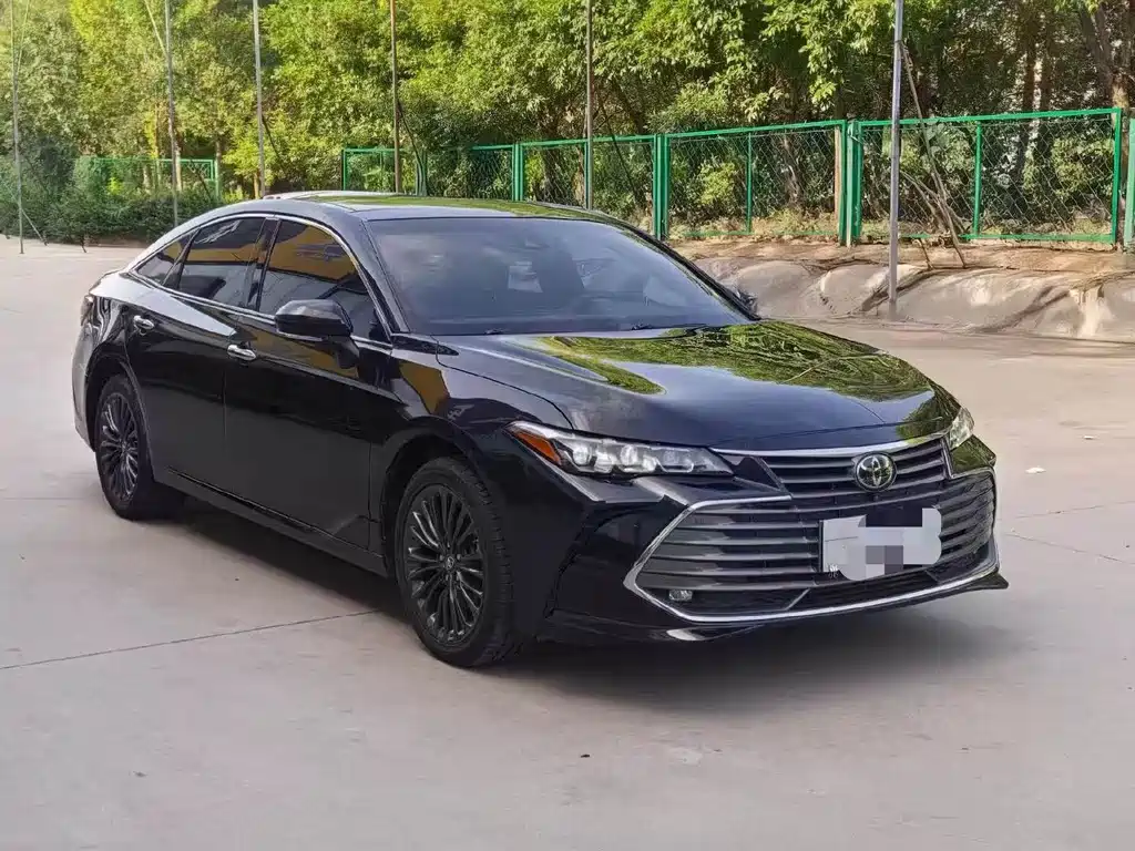 Toyota Avalon — миниатюра 3