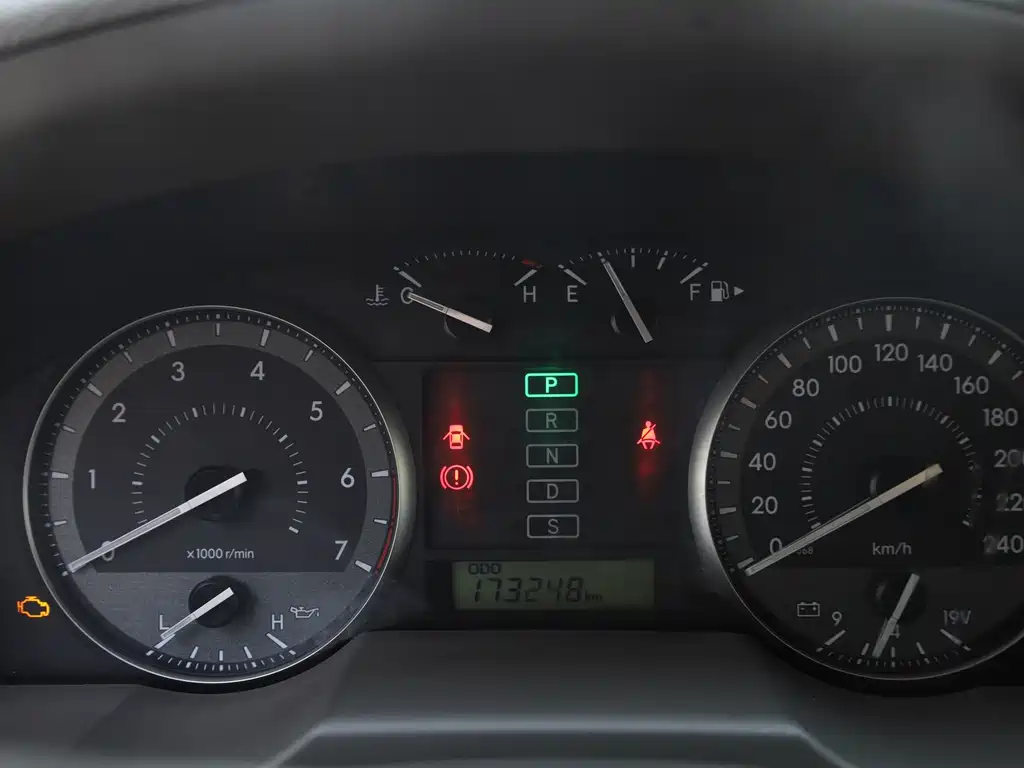 Toyota Land Cruiser — миниатюра 17