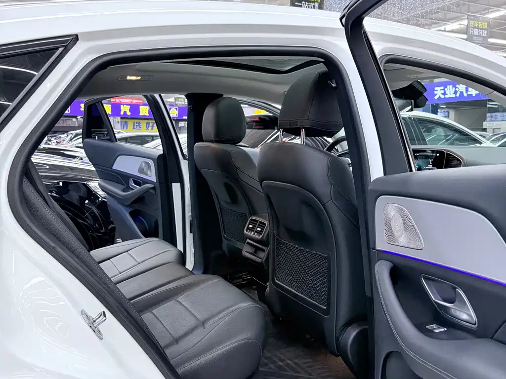 Mercedes-Benz GLE Coupe New Energy — миниатюра 9