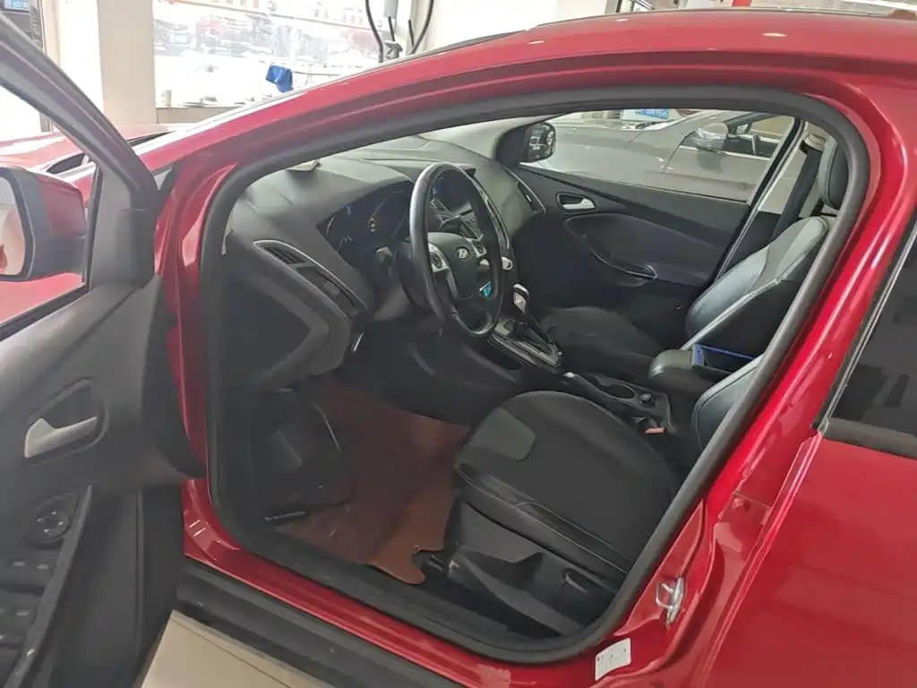Ford Focus — миниатюра 15