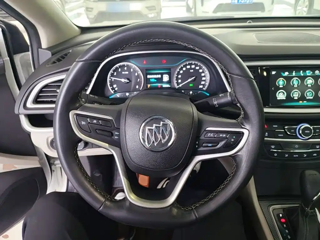 Buick Excelle — миниатюра 11