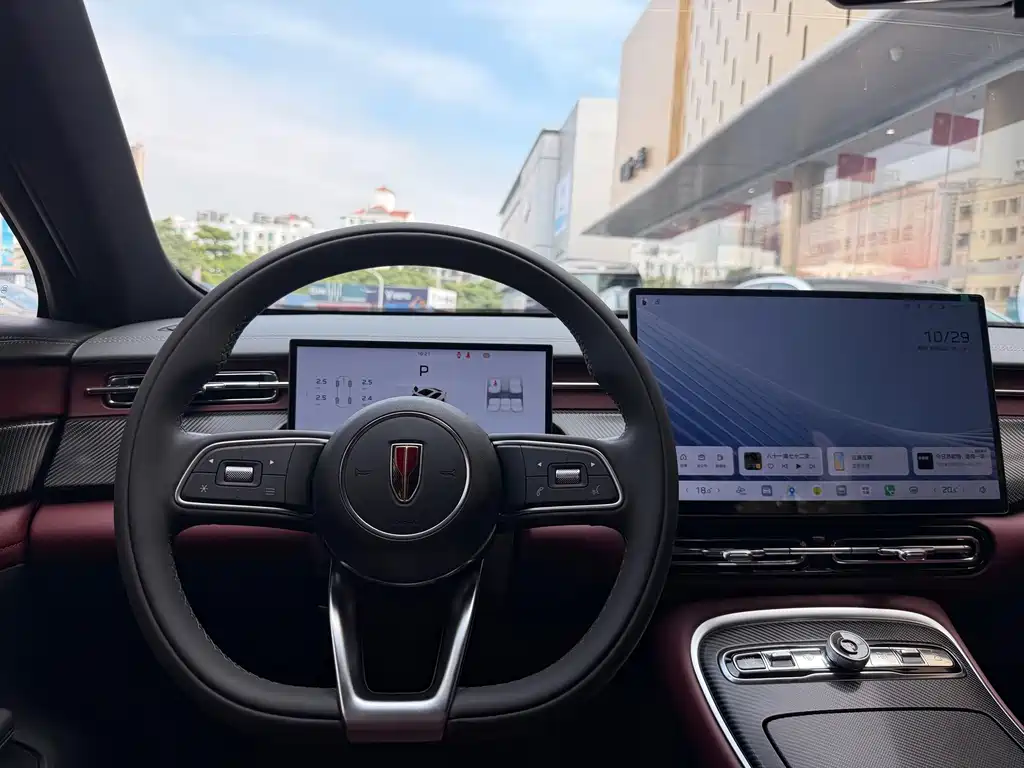 Hongqi Hongqi H5 — миниатюра 15