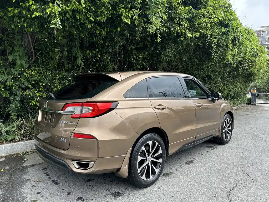Honda Avancier 2017 240TURBO Luxury