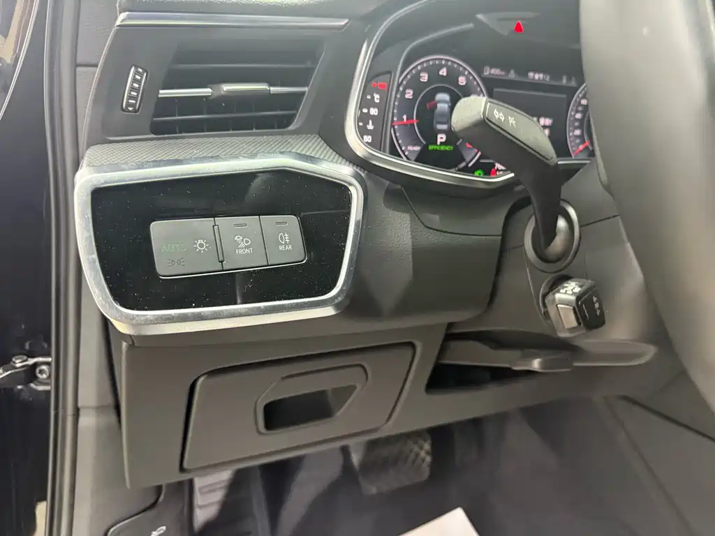 Audi A6L — миниатюра 15