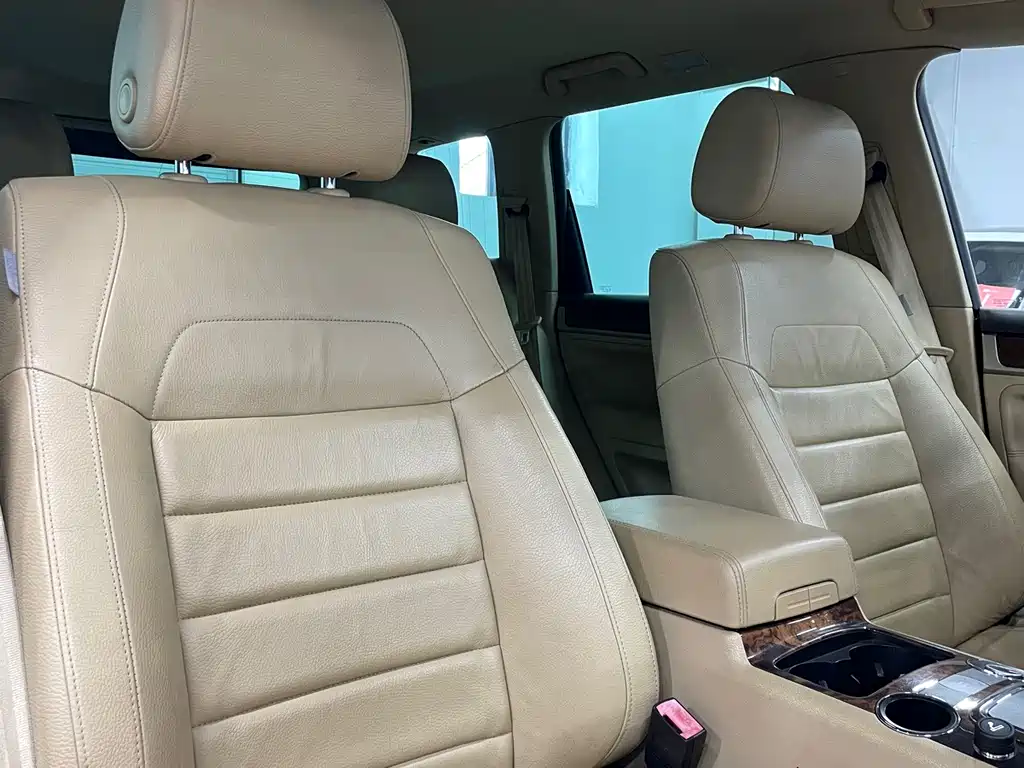 Volkswagen Touareg — миниатюра 18
