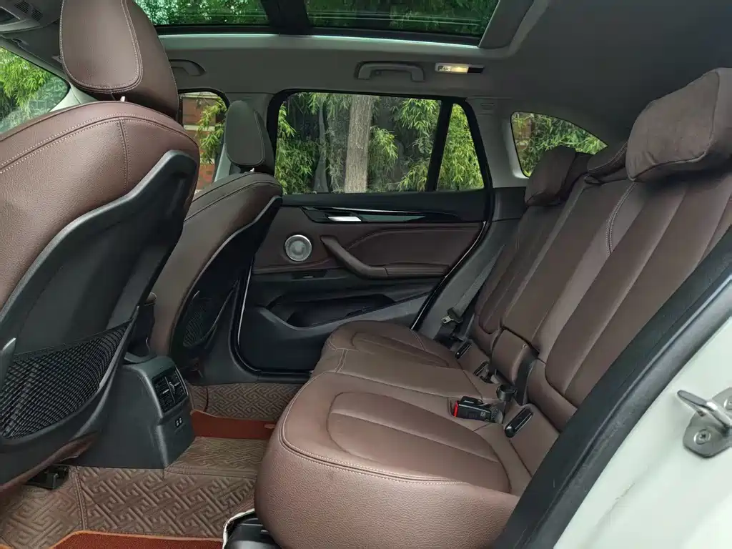BMW X1 — миниатюра 5