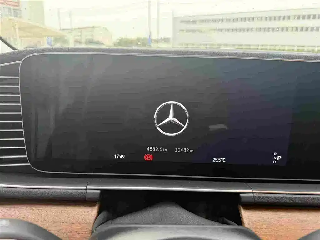 Mercedes-Benz GLE (Import) — миниатюра 3
