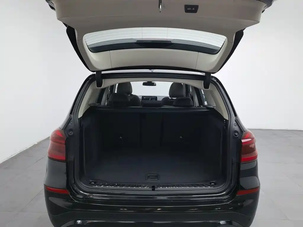 BMW X3 — миниатюра 16