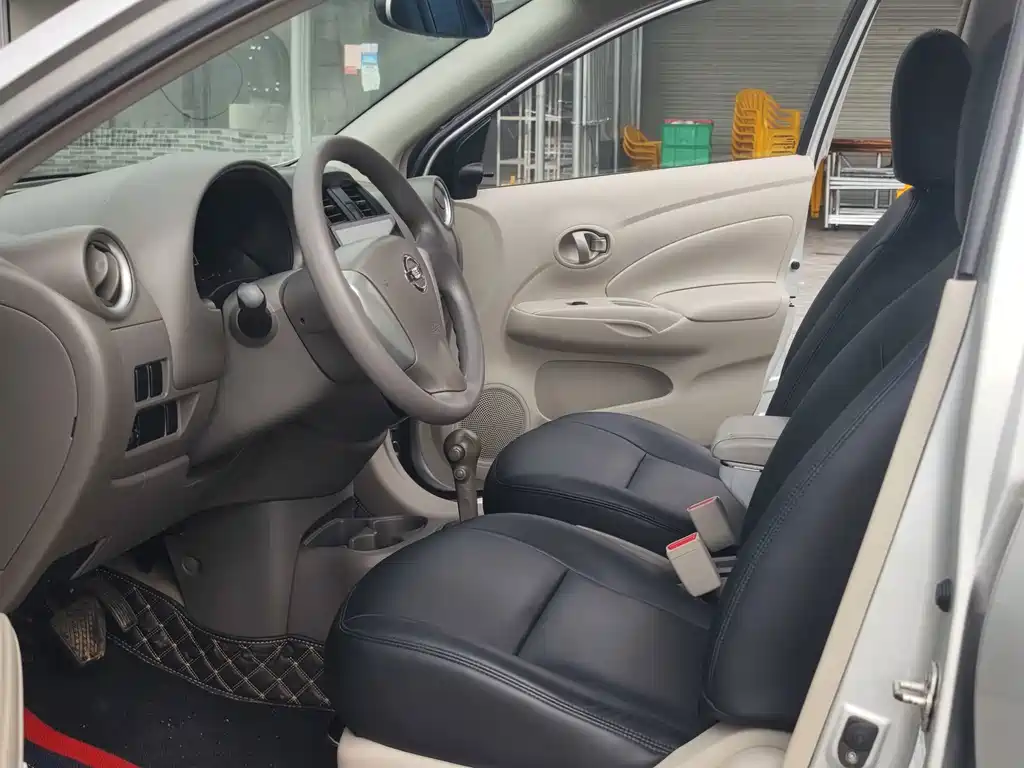 Nissan Sunny — миниатюра 8