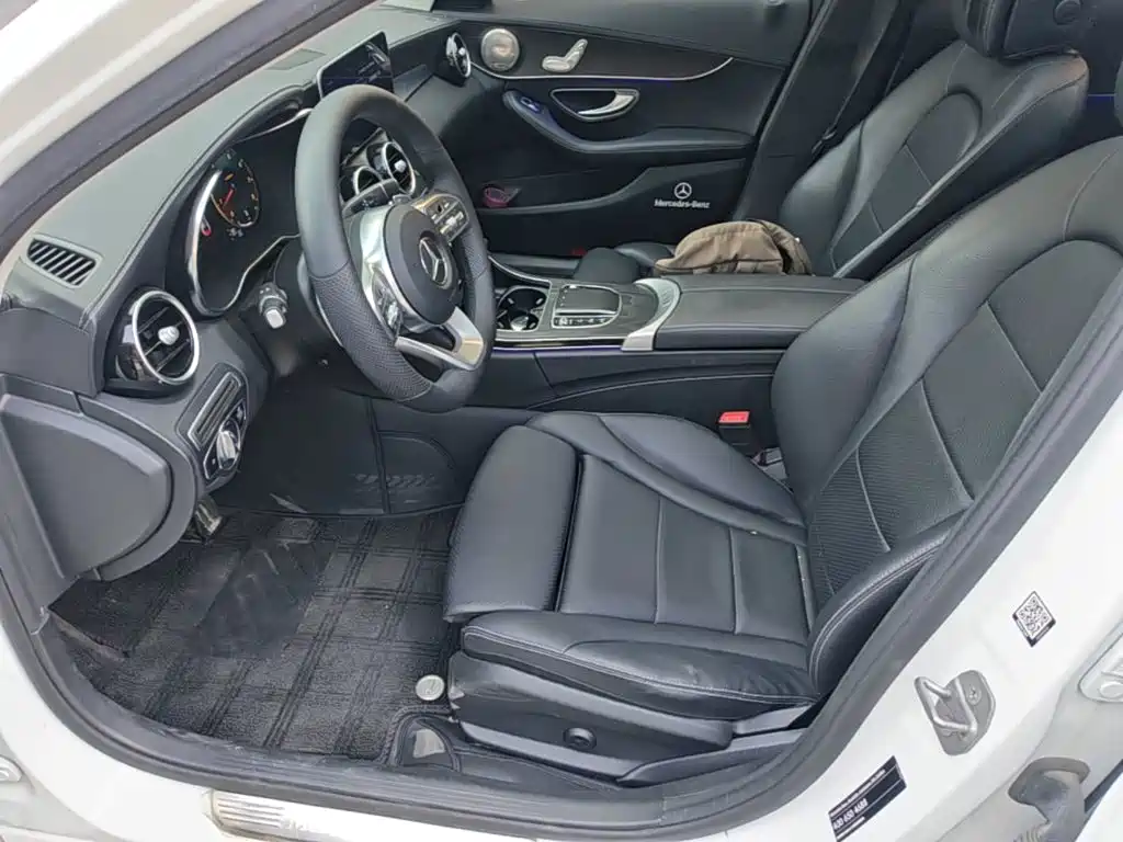 Mercedes-Benz C-Class — миниатюра 20