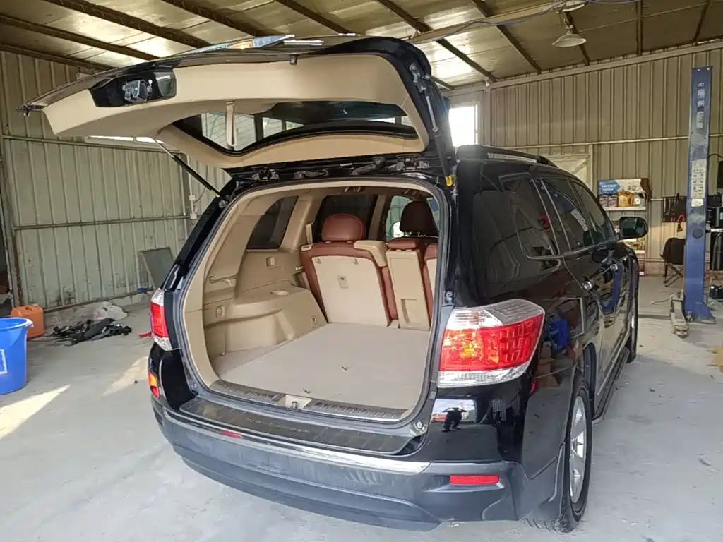 Toyota Highlander — миниатюра 19
