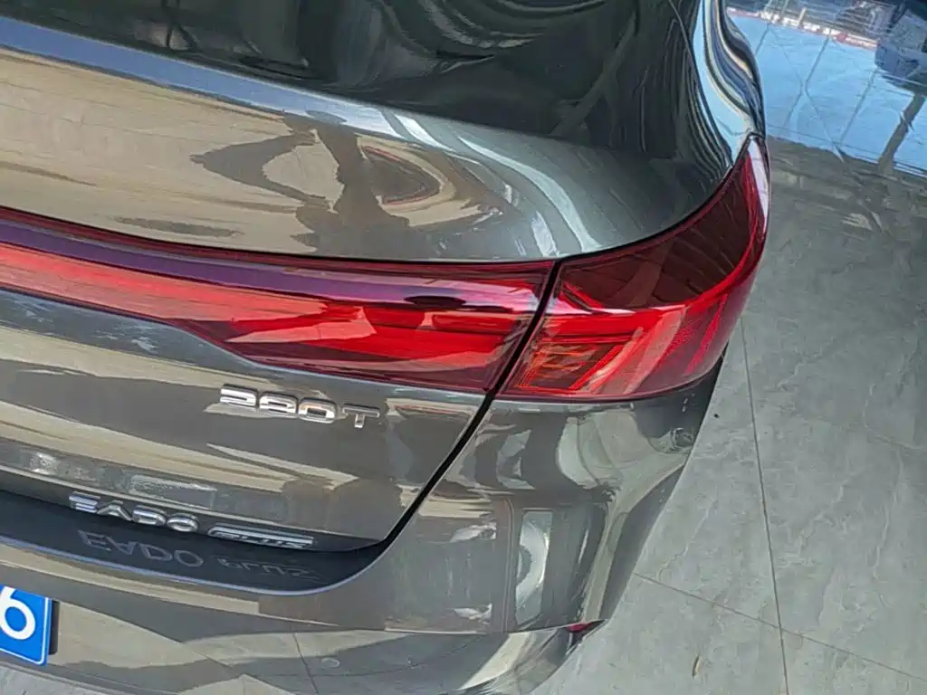 Changan Eado — миниатюра 8