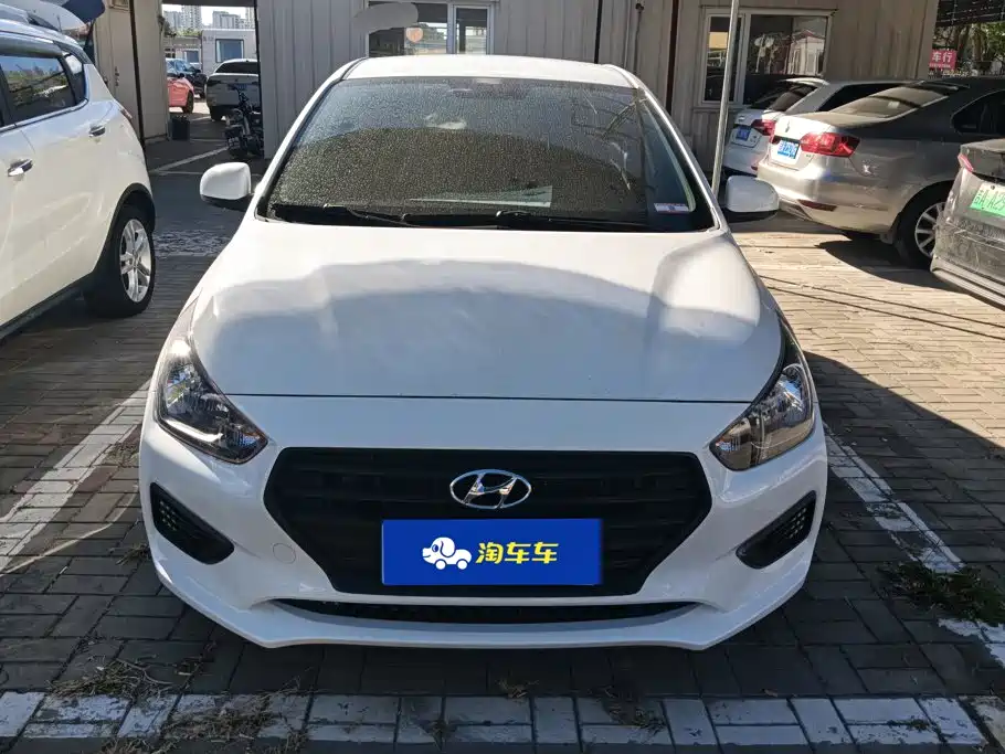 Hyundai Verna — миниатюра 2