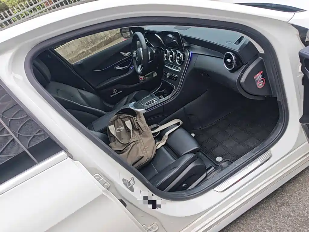 Mercedes-Benz C-Class — миниатюра 9