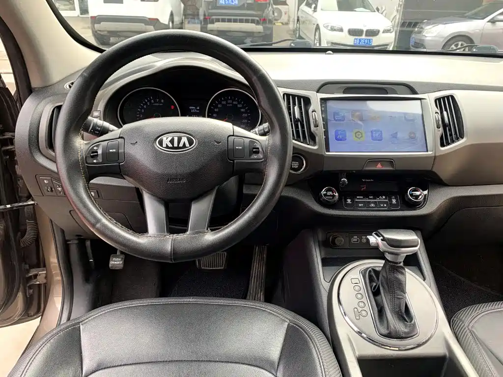 Kia Sportage — миниатюра 7