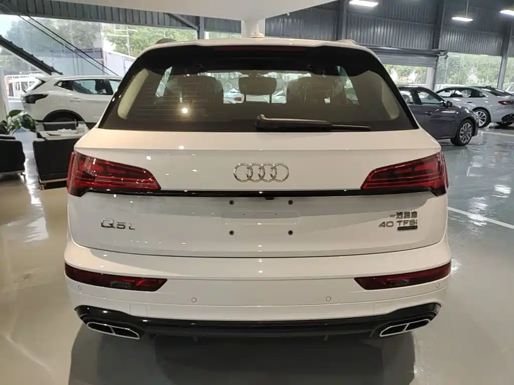 Audi Q5L — миниатюра 6