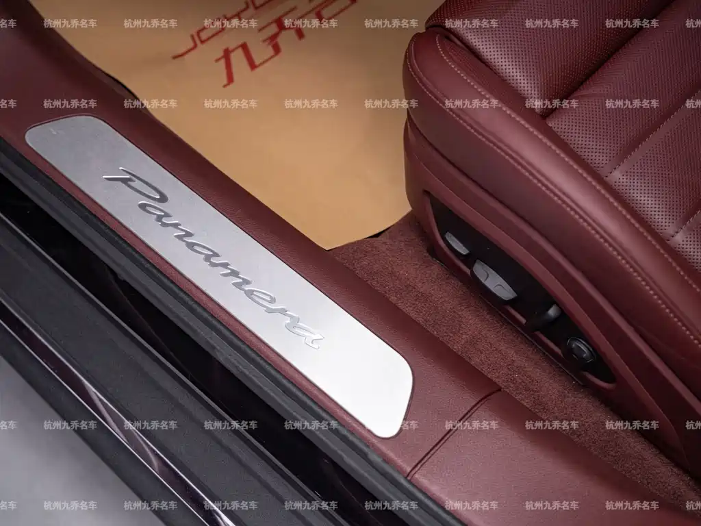 Porsche Panamera — миниатюра 28