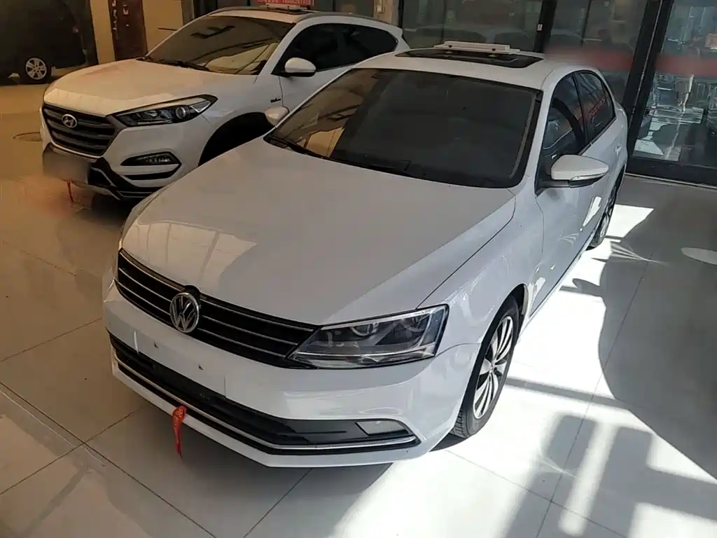 Купить Volkswagen Sagitar