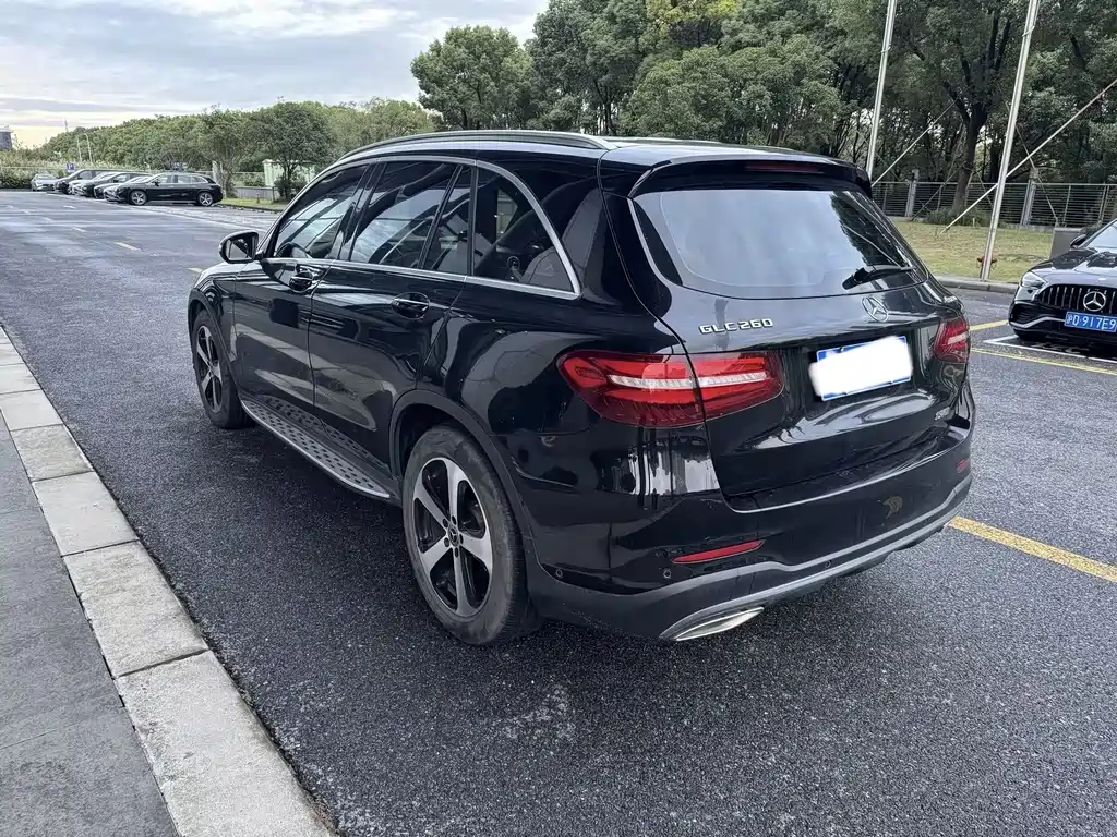 Mercedes-Benz GLC — миниатюра 9