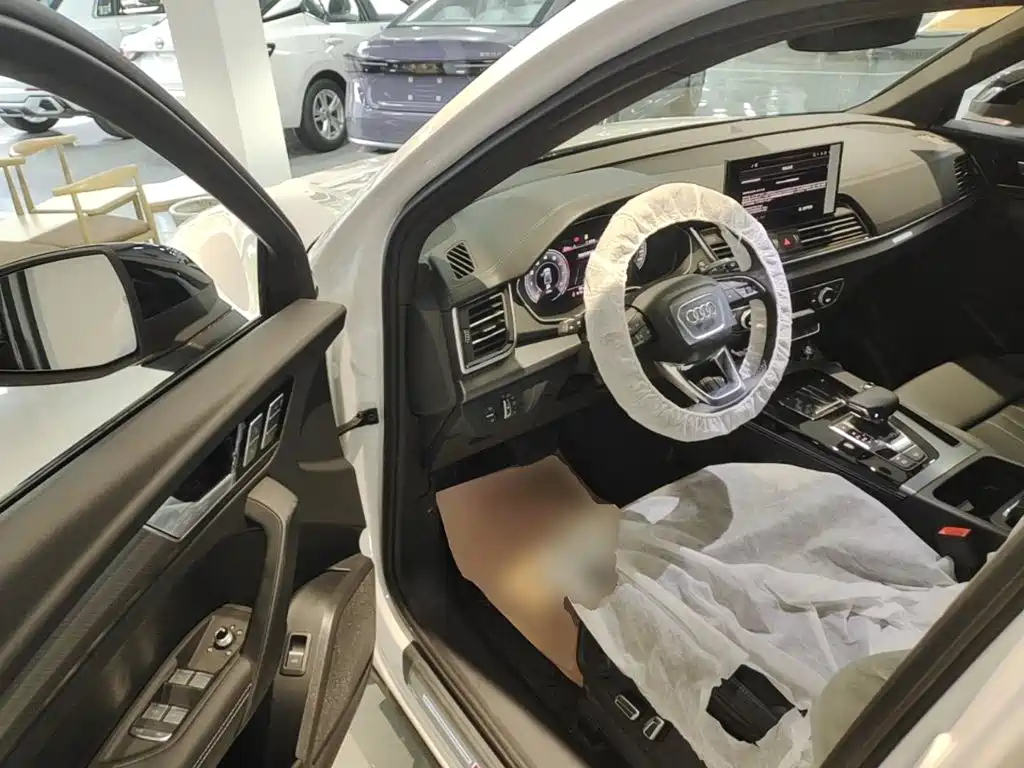 Audi Q5L — миниатюра 16