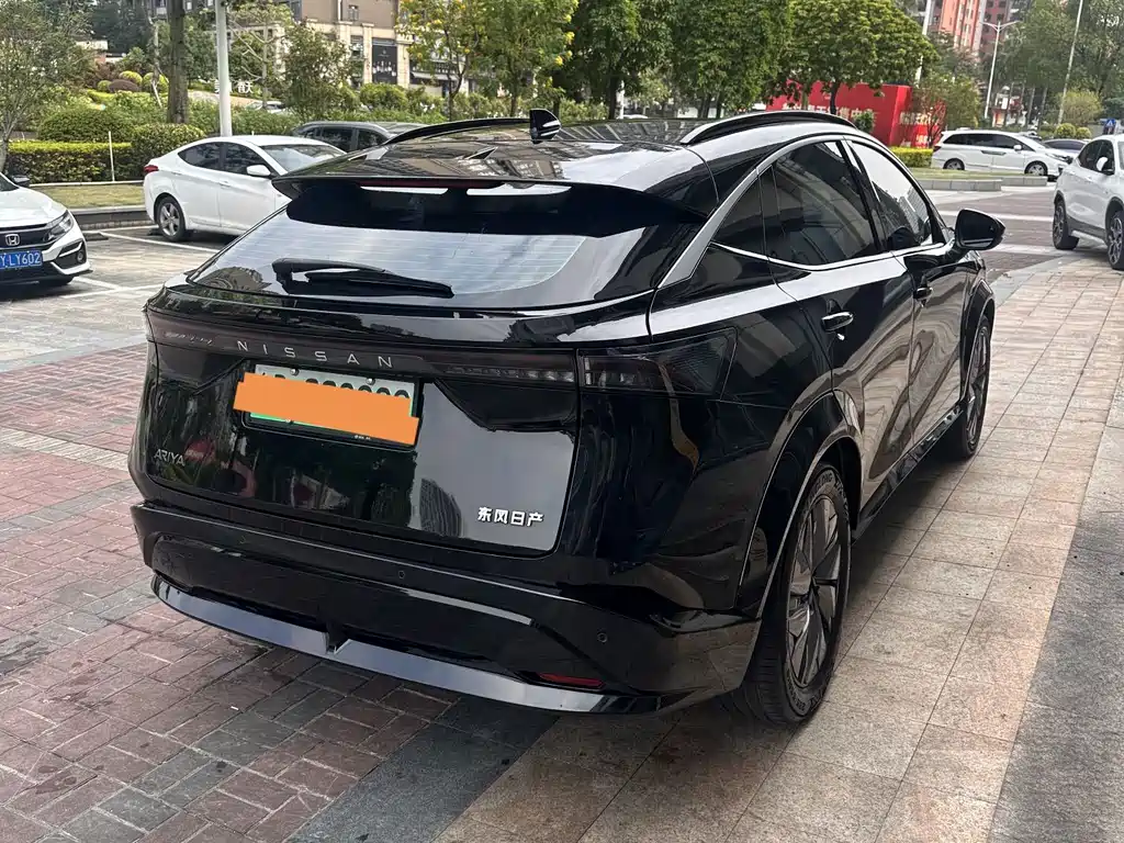 Nissan Ariya — миниатюра 5