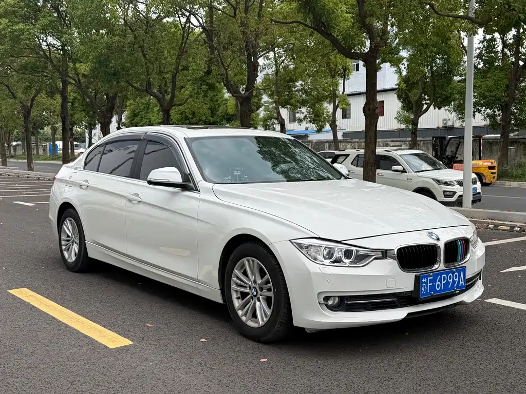 BMW 3 Series — миниатюра 3