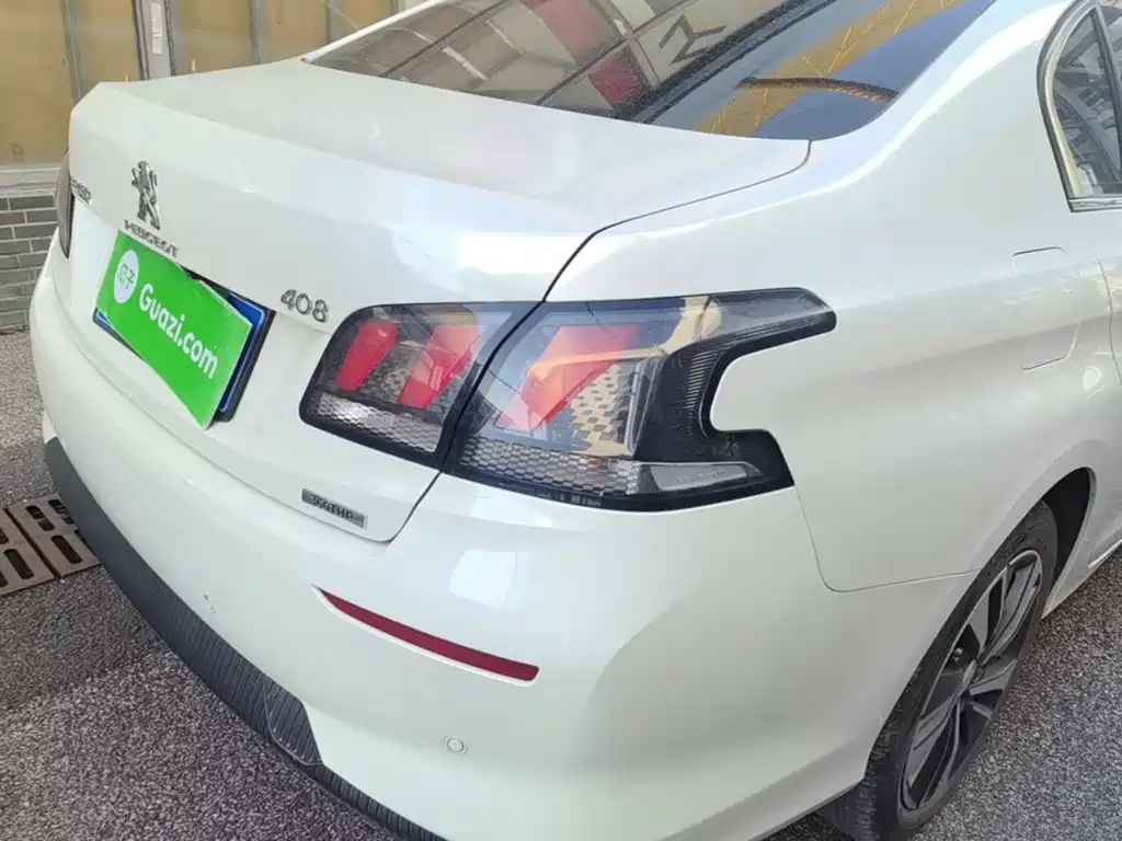 Peugeot 408 — миниатюра 8