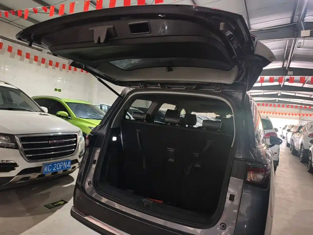 Wuling Jiachen — миниатюра 19