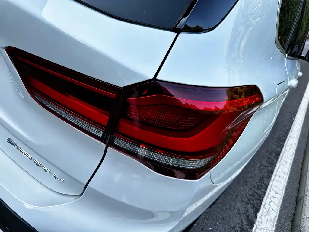 BMW X1 — миниатюра 11