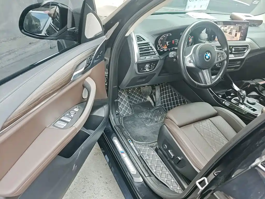 BMW X3 — миниатюра 21